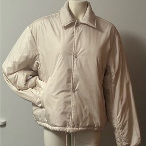 Aritzia TNA The Coaches Short Jacket